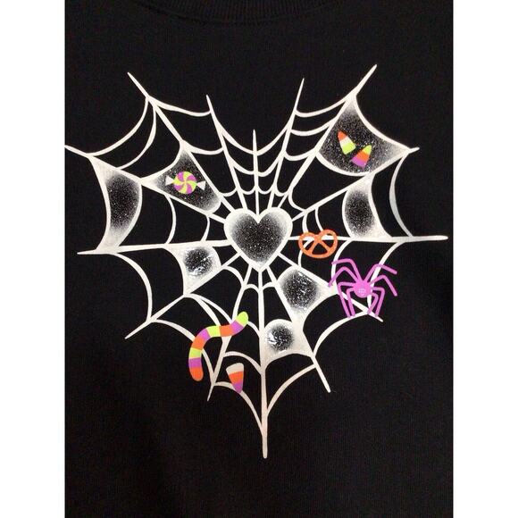 Girls Long Sleeve Black Spider Web Sparkle Heart Halloween Sweatshirt XS 4/5 - Picture 3 of 7
